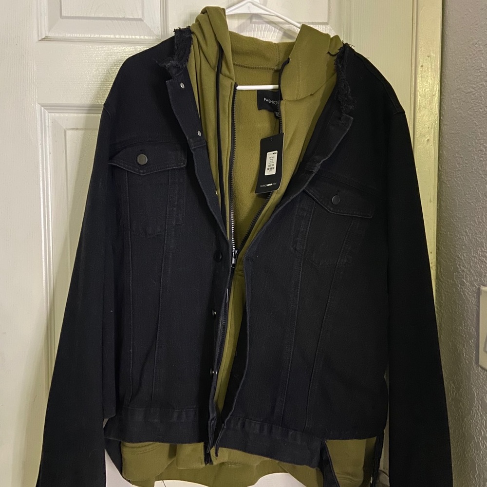 Fashion Nova dates jacket 💚
